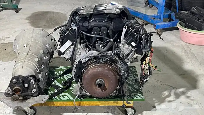 مكاين ومحركات bmw الفئة 7 68