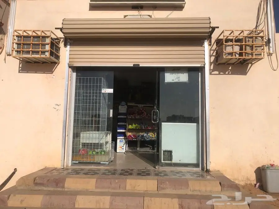 بقاله للبيع حي مشعل أ أمام مدرسه عيال 0