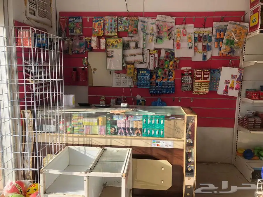 بقاله للبيع حي مشعل أ أمام مدرسه عيال 4
