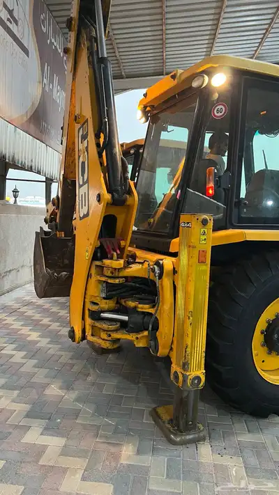 ((تم البيع ))للبيع جي سي بي مديل 2022 شبه وكاله 6