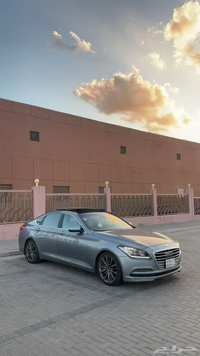 جينسيس رويال V8 اعلى المواصفات 0