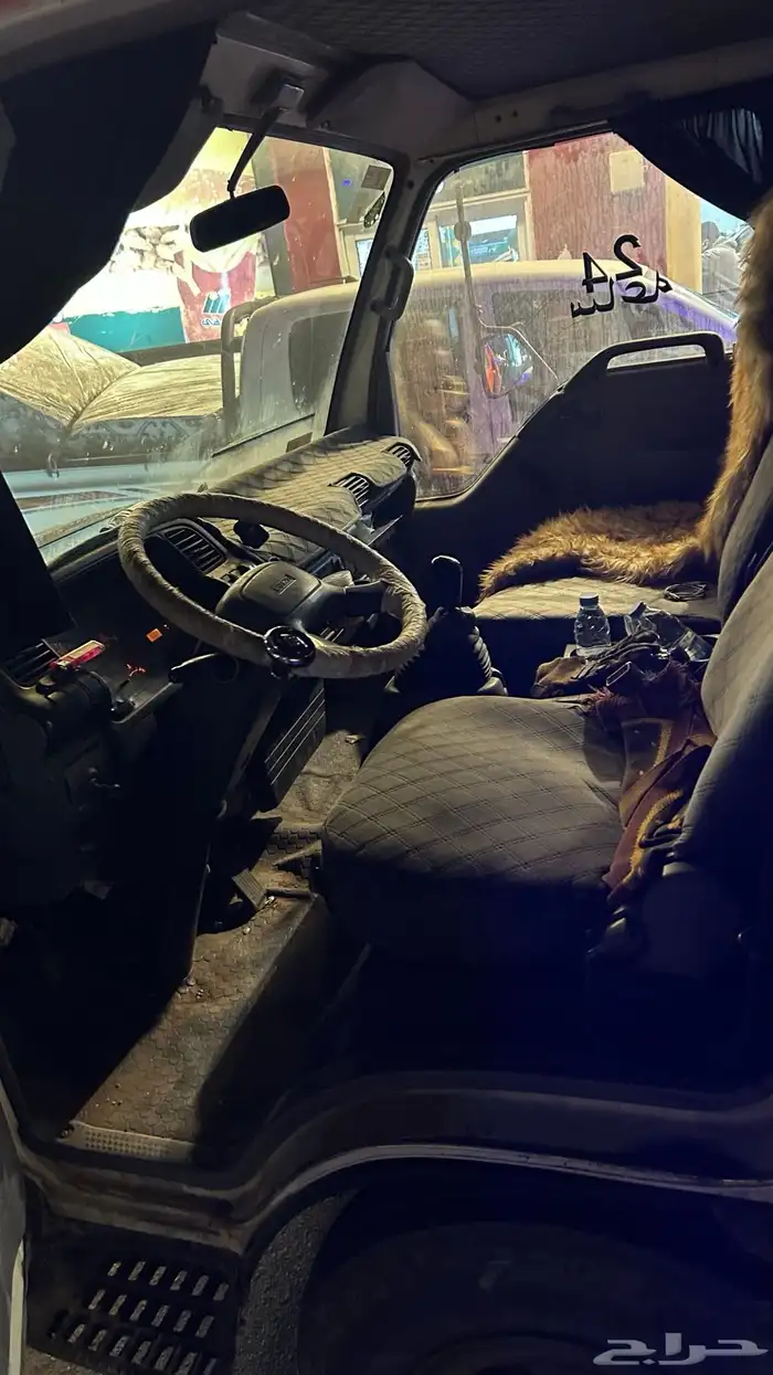 سطحه اسيزو 2008 للبيع 2