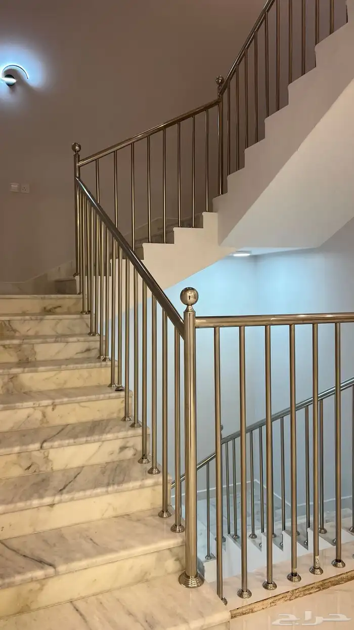 للبيع فله بحي السلمان ببريده 8