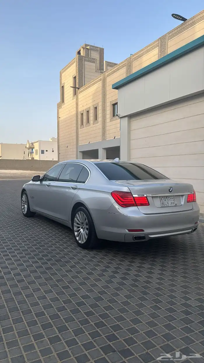 بي ام دبليو 730 5