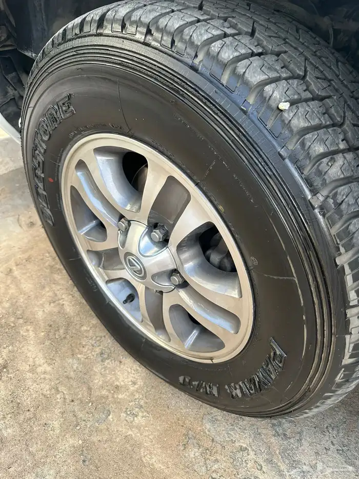 لكزس جيب LX 2002 7