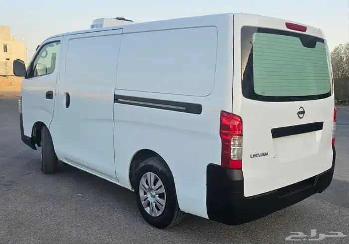 باص فان نيسان اورفان ثلاجه 2022 ديزل 3