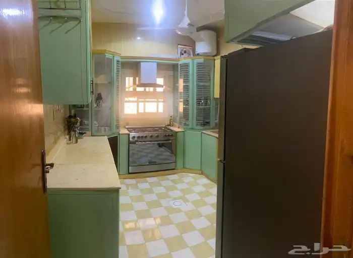 عمارة للبيع مدينة سلطان 3