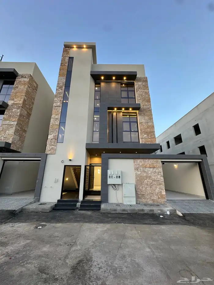 ادوار مساحات واسعه 0