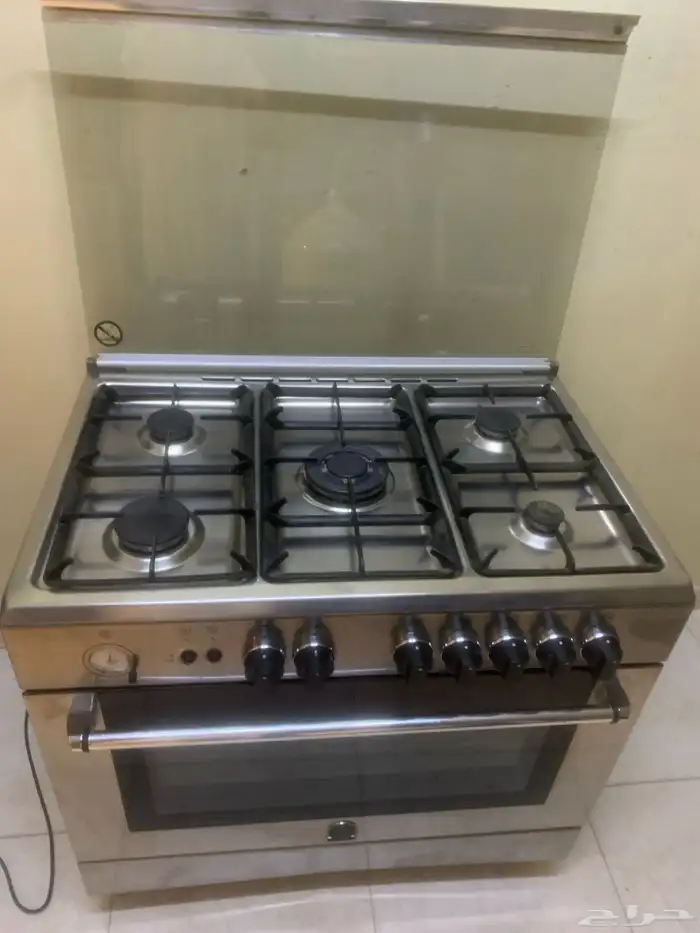 فرن غاز ايطالي60 90 مروحة داخل الفرن اشعال ذاتي امان كامل 0