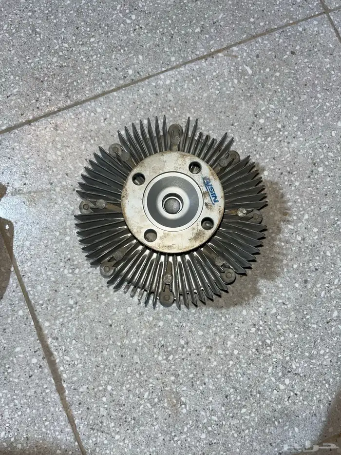 رديتر وتماتيك مروحة وكالة مستعمل لبرادوا 2010 ودينموا دينسو 0