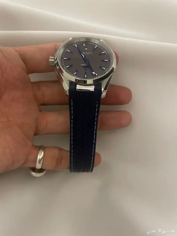 ساعة أوميغا 0