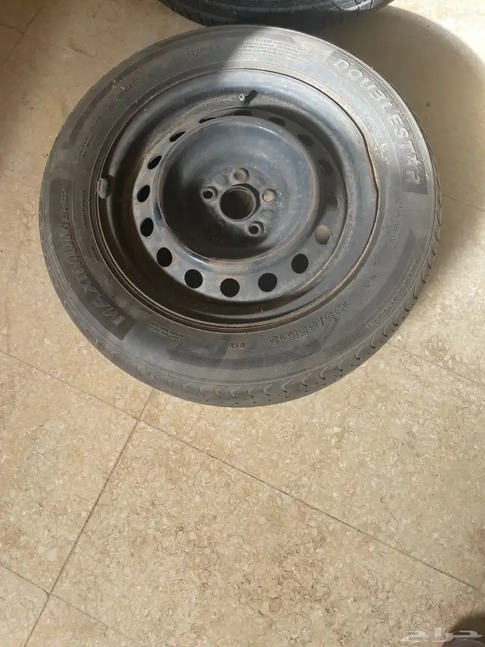 جنط كورلا 2015 مع كفر وجنط فورد 0