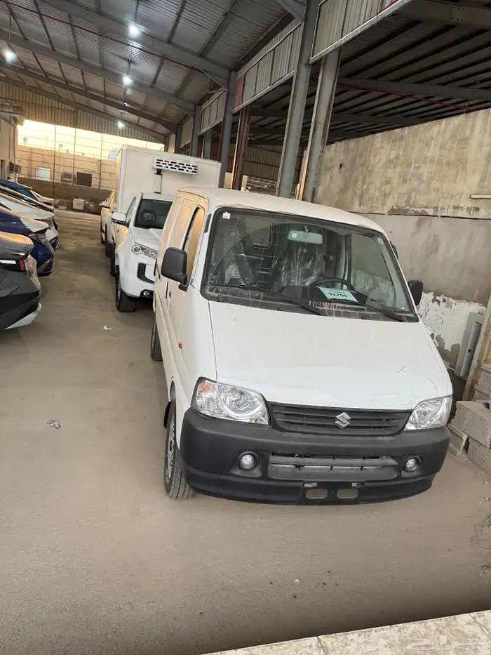سوزوكى ايكو 2025 0