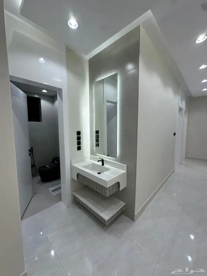 ادوار مساحات واسعه 28