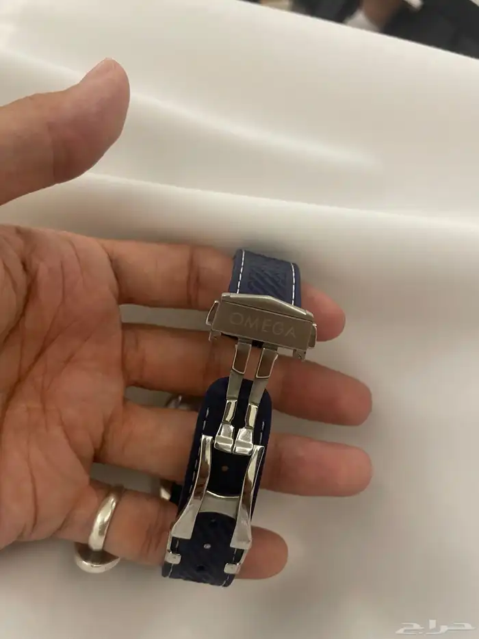 ساعة أوميغا 2