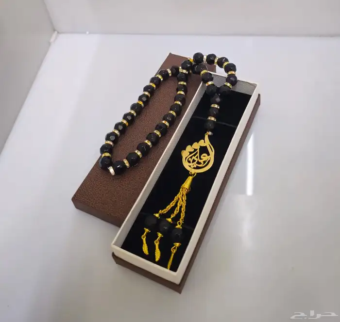 سلاسل اسم مطلي ذهب فقط ب50 7