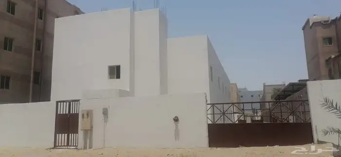 عمارةسكنية للبيع بالصناعية الثانية 3