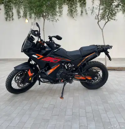 كي تي ام 790 ادفنشر 2024 - KTM 790 Adventure 2024 4