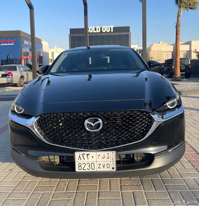 للبيع مازدا 2022 CX30 عداد 28 الف كم( فقط ) 7