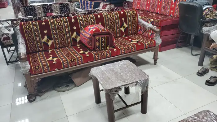 كراسي خارجيه كرويتات كراسي حوش مركاز كويتي 0