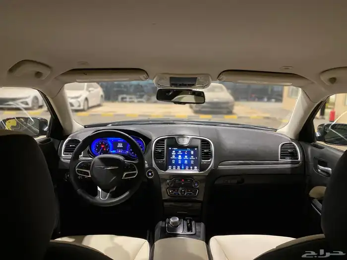 كرايزلر 2019 امريكي نظيف 6سلندر (بطاقه جمرك) C300 11