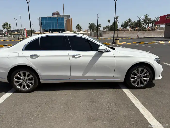للبيع مرسيدس E220d ديزل 5