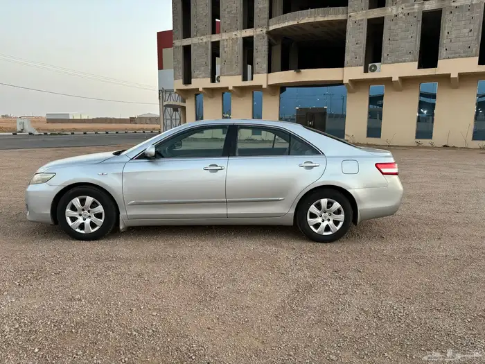 تم البيع.. تم البيع كامري 2011 GL فضي..تم البيع..تم البيع 0