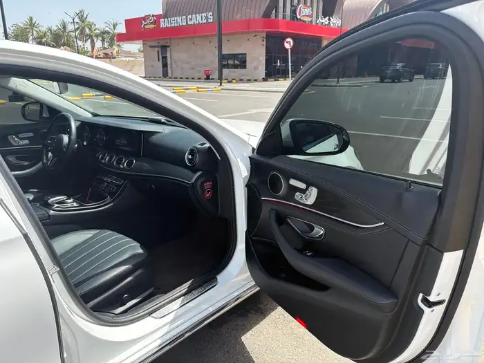 للبيع مرسيدس E220d ديزل 10