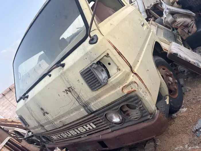 دينا موتسوبيشي 84 قطع غيار مكينه قير دفرنس كل شي 0