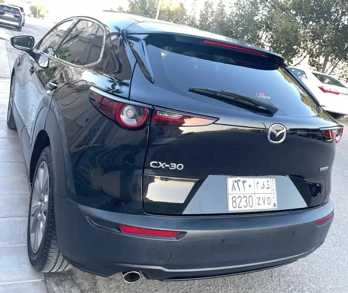 للبيع مازدا 2022 CX30 عداد 28 الف كم( فقط ) 10