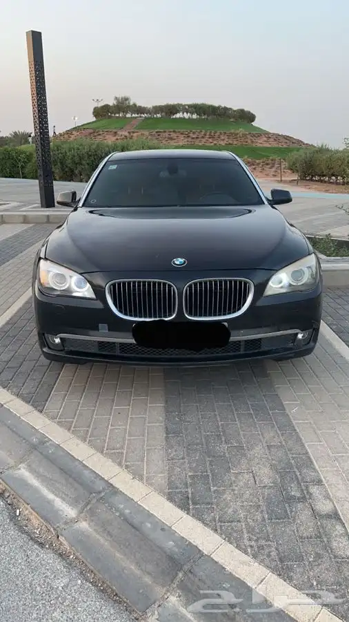 بي ام دبليو 730 موديل 2011 راقية 0