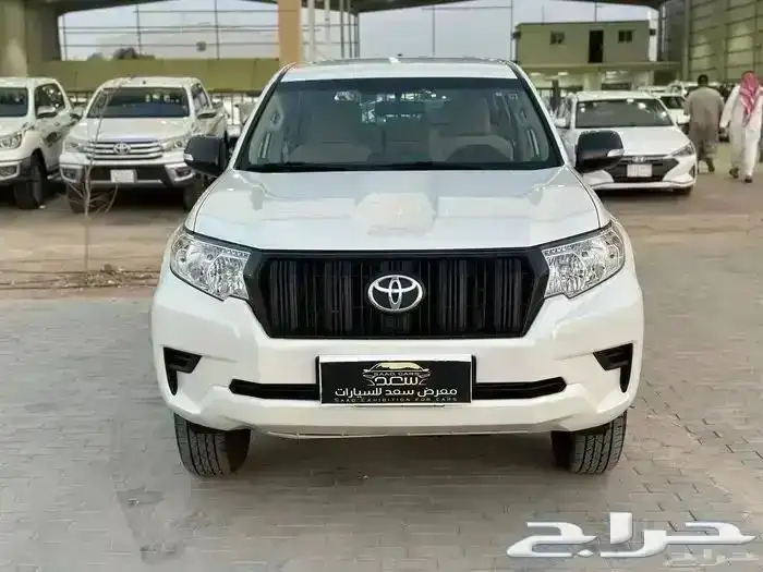تويوتا برادو TX ابيض 2019 1