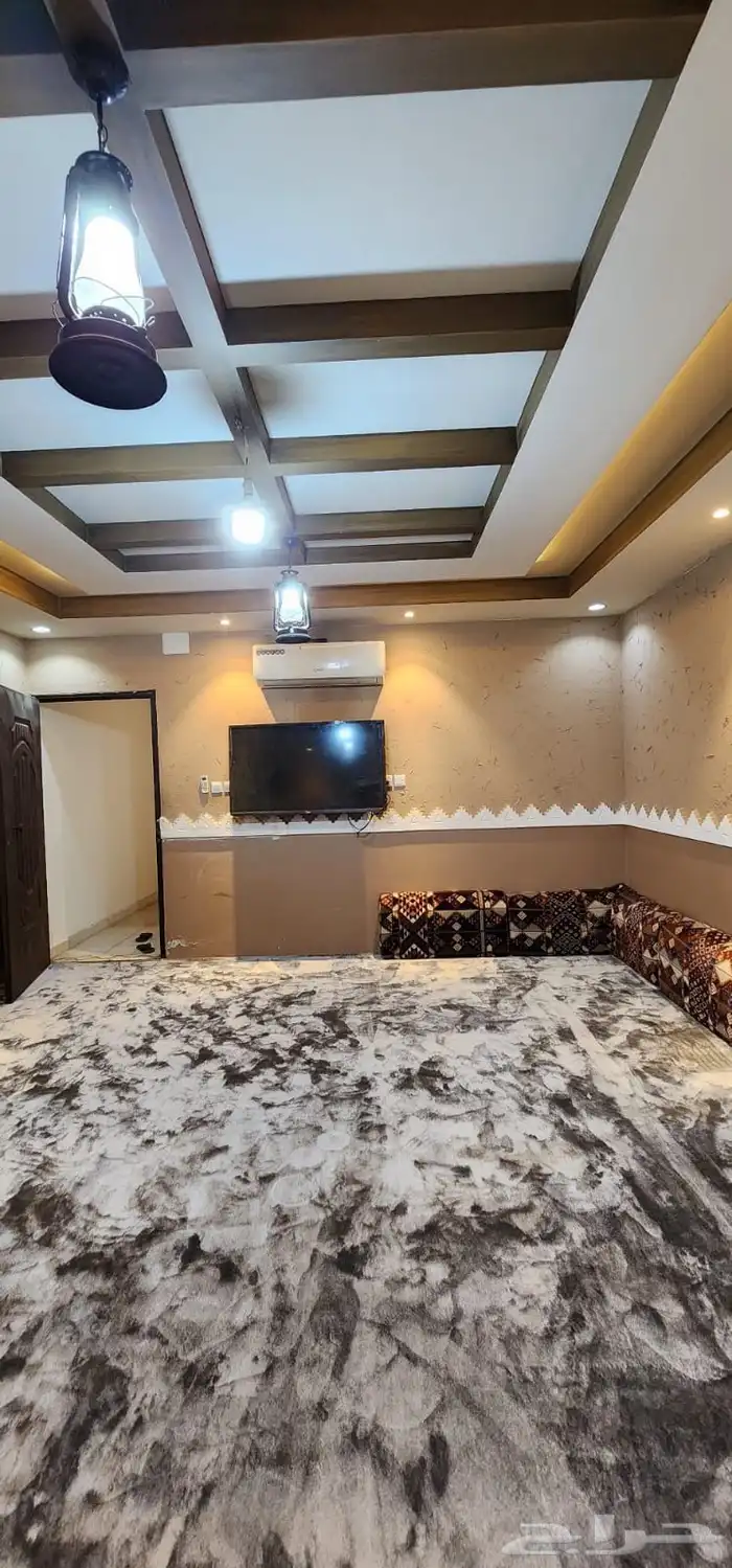 شقق عزاب للايجار بالقرب من كبري السجن بالخميس 54