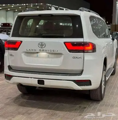 لاندكروزر GXR L2 3.5 موديل 2025 .. عروض الأقساط 5