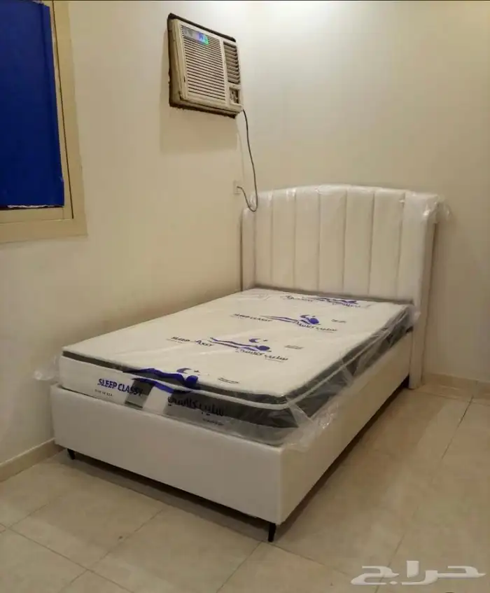 سرير خشب نفر ونص مع المرتبه نوعيه ممتازة وبسعر مناسب جدا 5
