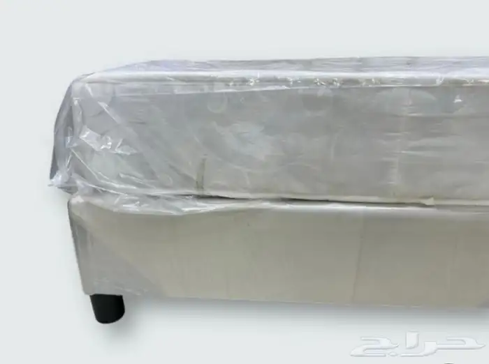 سرير خشب نفر ونص مع المرتبه نوعيه ممتازة وبسعر مناسب جدا 6