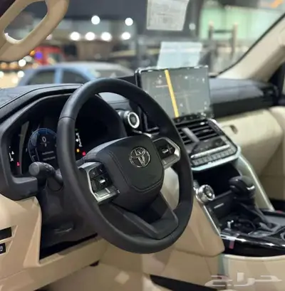 لاندكروزر GXR L2 3.5 موديل 2025 .. عروض الأقساط 2