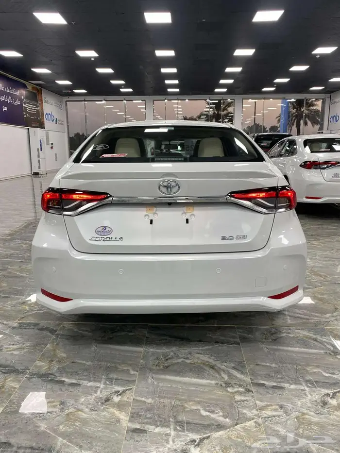كورولا مطور فتحة 2000 سي سي 2025 ابيض 3