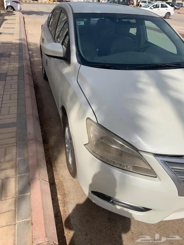 نيسان سنترا 2015 12