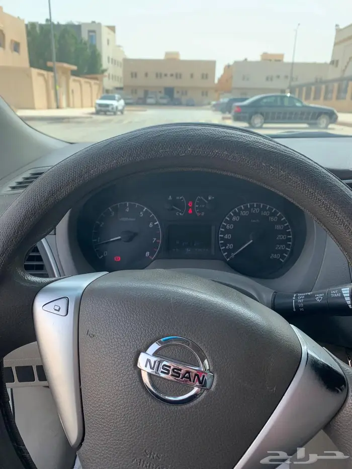 نيسان سنترا 2015 4