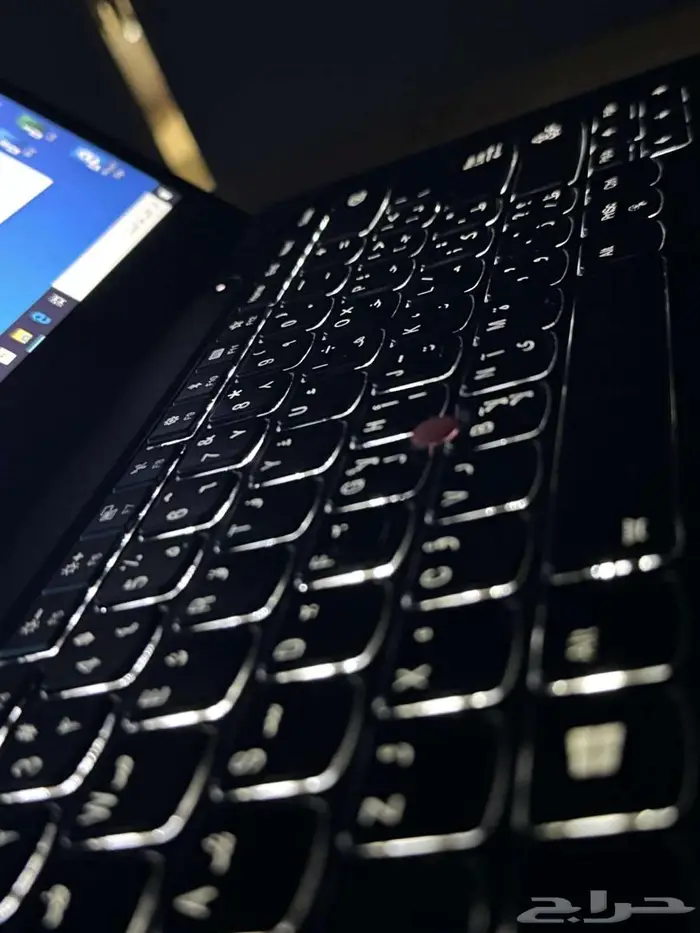 لابتوب لينوفو T480s كور7 رام 16 هارد 512 Ssd شاشة لمس 2