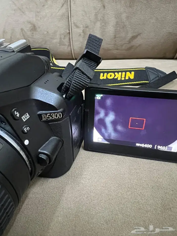 كاميرا نيكون D5300 كاميرا احترافية مستخدمة بحالة ممتازة 3