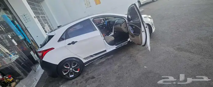 هونداي i30 موديل 2015 3