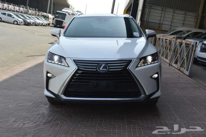 لكزس RX350 موديل 2018 فل الفل رقم مميز 0