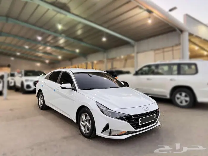 هيونداي النترا افانتي 2021 Hyundai Elantra Avante 3