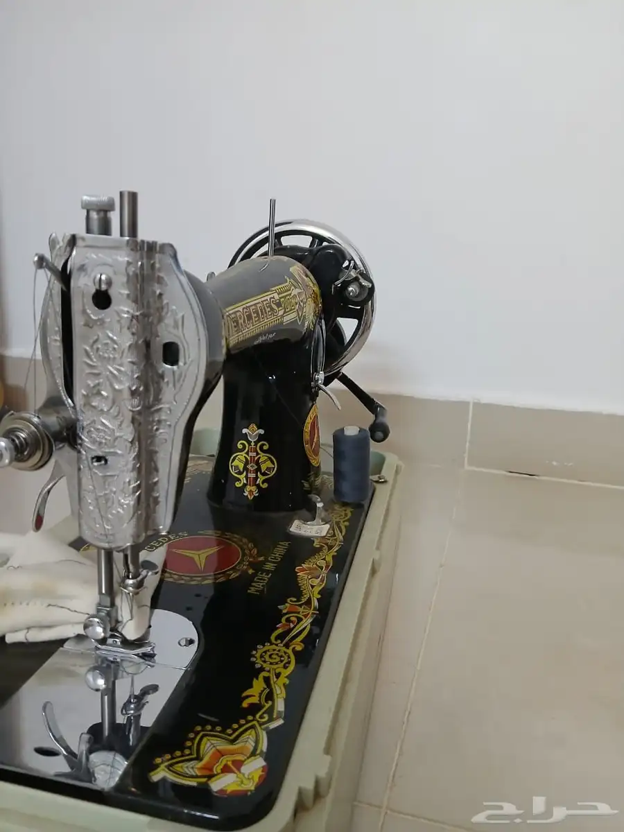 مكينة خياطه صيني على الشرط لم تستخدم الى قليل جدا للبيع على 2