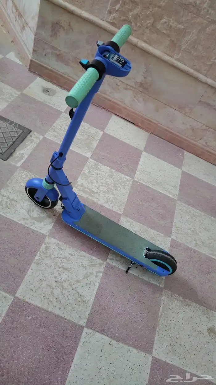 للبيع 3 اسكوتر 7