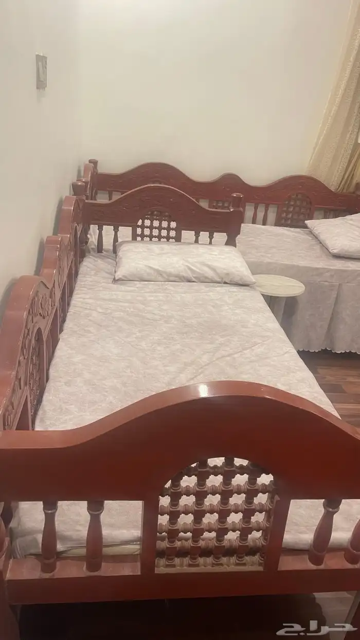 كراسي خشب 0