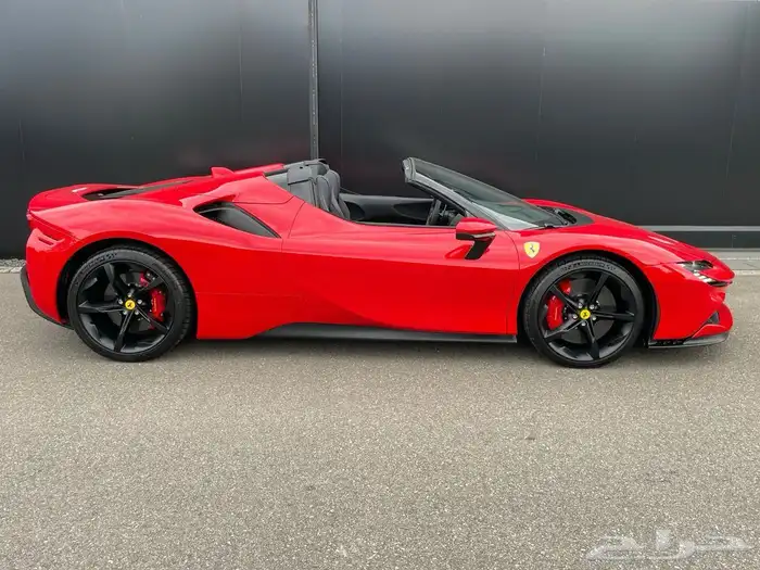 فيراري اس اف سبايدر Ferrari SF90 spider 2024 3