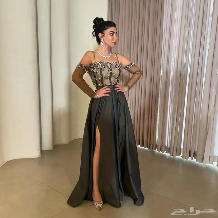 متجر فساتين 16